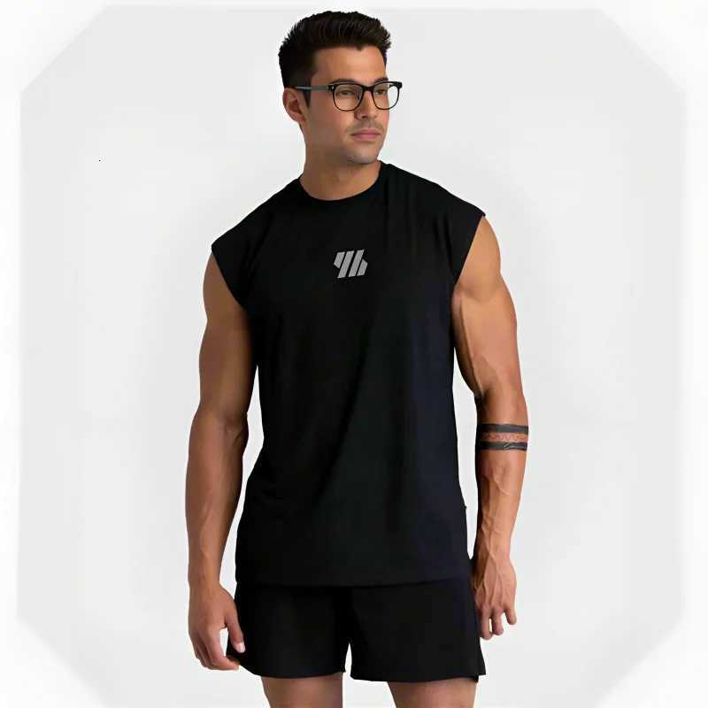 Mens Summer Gym Clothing Chuid-drying Mesh Loose Fitness Tank Tops Running Vests Bodybuilding Sleeveless Shirt Sportswear X250821