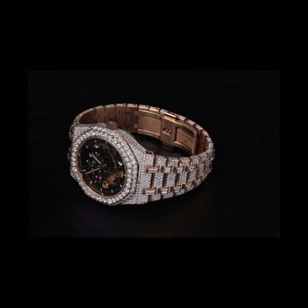 Unisex Automatic Movement Stainless Steel Case Antiqued Full Iced Moissanite Baguette Dia Watch Black Dial 20mm
