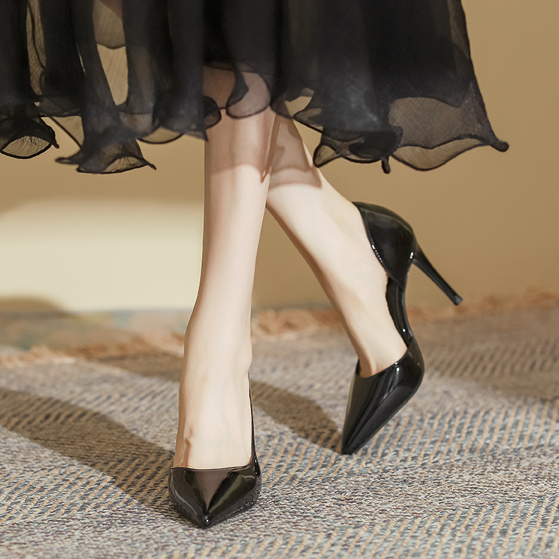 Stylish Nude Patent Leather Pointed Toe High Heels 2025 fashion Shoes