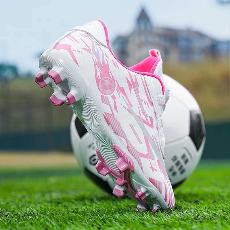 Men Soccer Shoes Studded TF/FG Sneaker Training Kids Socie Ultrght Fast Football Shoes Comfortable Resistant Football Boots W250821