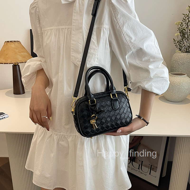 Fashion Handbag for Women Spring New Simple Fashion Single Shoulder Crossbody Bag Simple Casual Small Square Bag for Women