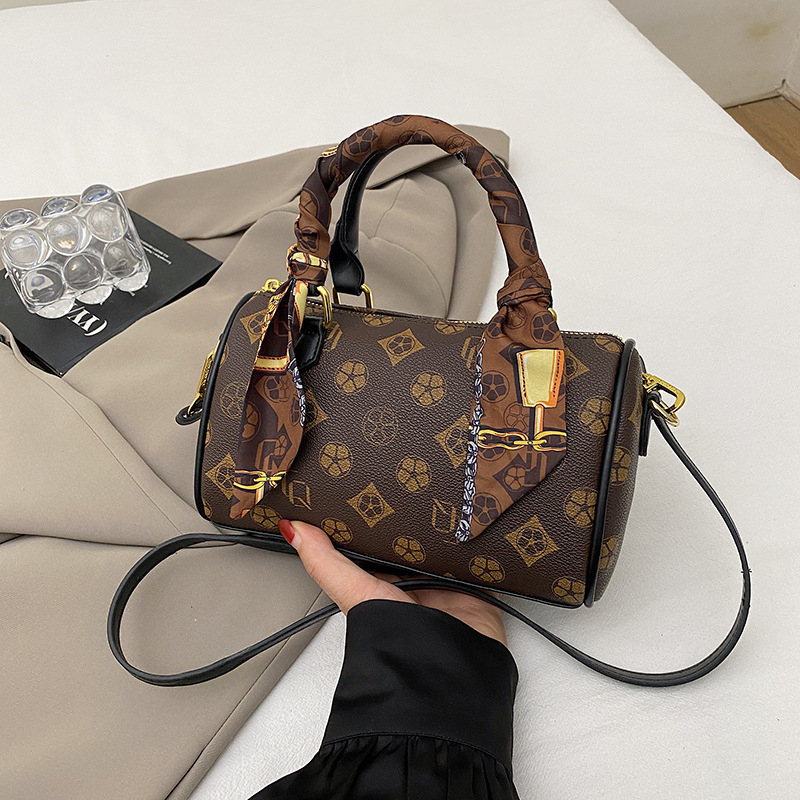 Free shipping designer bags hot selling New vintage hand-held cylindrical bag versatile single shoulder diagonal cross bag