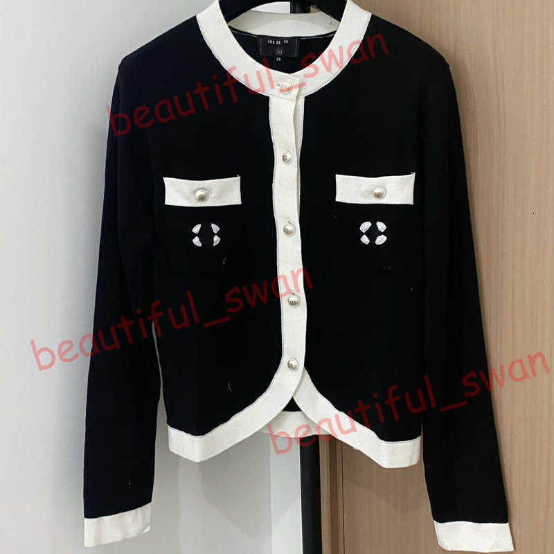 Designer Women's Sweaters 25ss New Cardigan Breathable Fabric brand Pattern Button Decoration High-End knited jacket coat for women Sizes 36/38/40