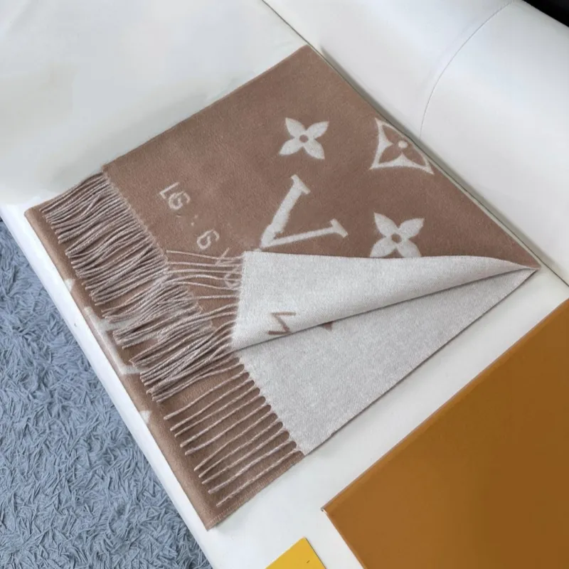 designer scarf Unisex Pure Wool Shawls V Brand Scarves Pashmina Winter warm Christmas gifts Fashionable, casual ,soft ventilate