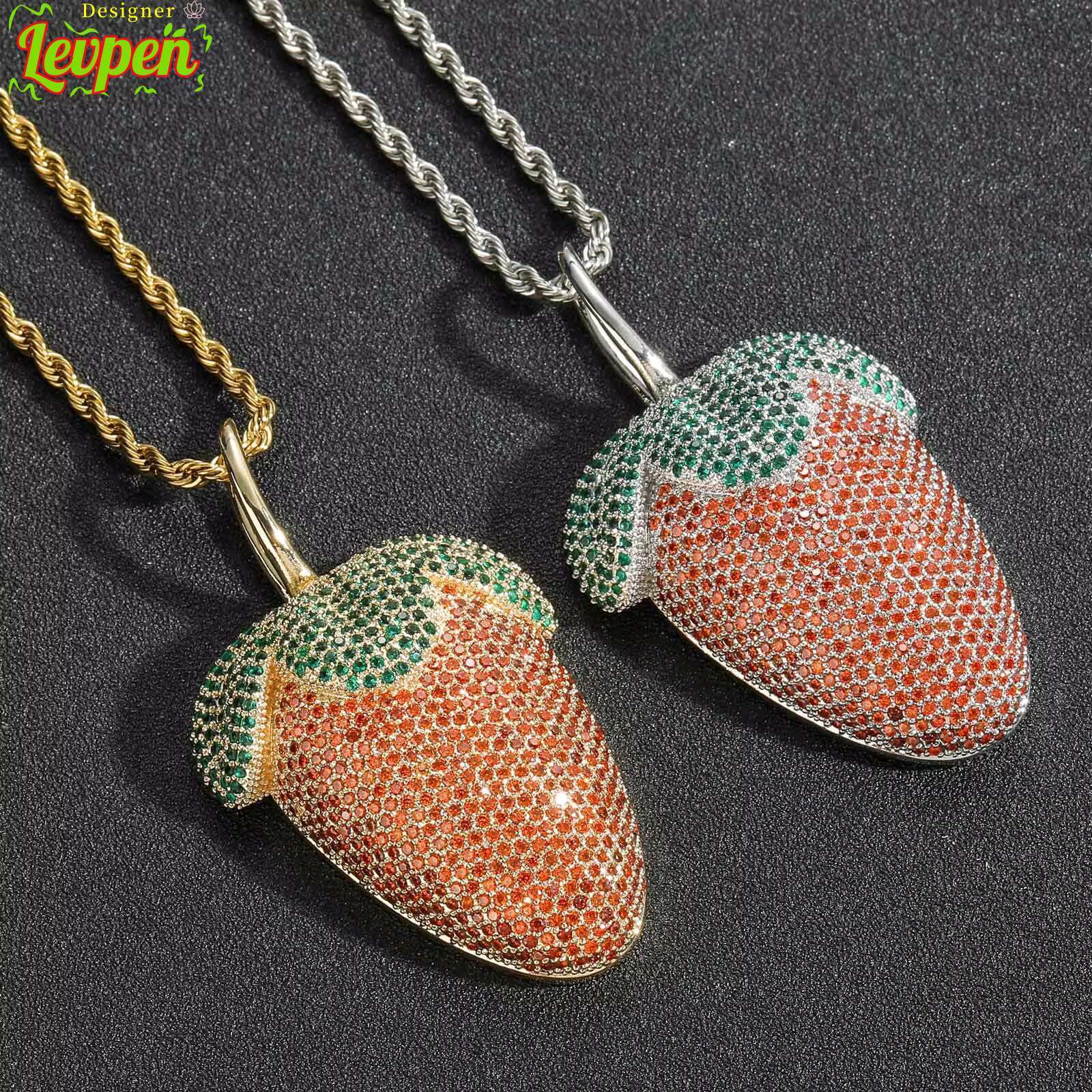 Hop Strawberry Hip Pendant Iced Out Moissanite Necklacefor Men Women Rapper Jewelry Designer Levpe