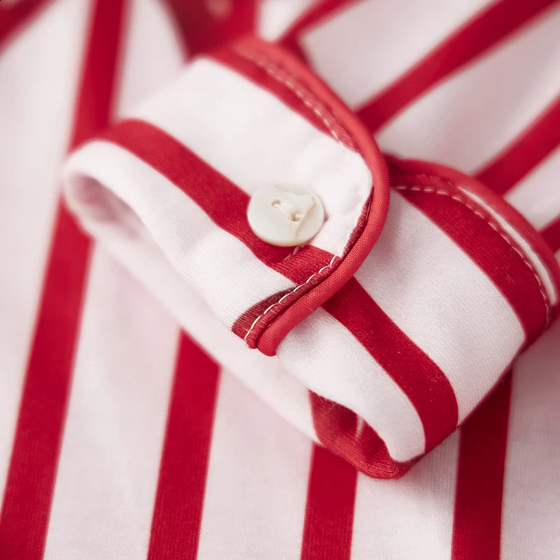 Mommy and Me Matching Christmas Pajamas Womens Daughter Girls Bow Striped Print Satin Xmas 2 Piece Pjs Set Family Sleepwear 250820