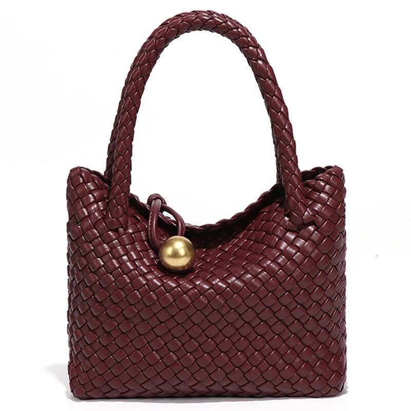 Autumn New Women s Shoulder Bag Women s Woven Shoulder Bag Autumn New Designer Foreskin Leather Handbag Woven Bag French Handheld Vegetable Basket Bag
