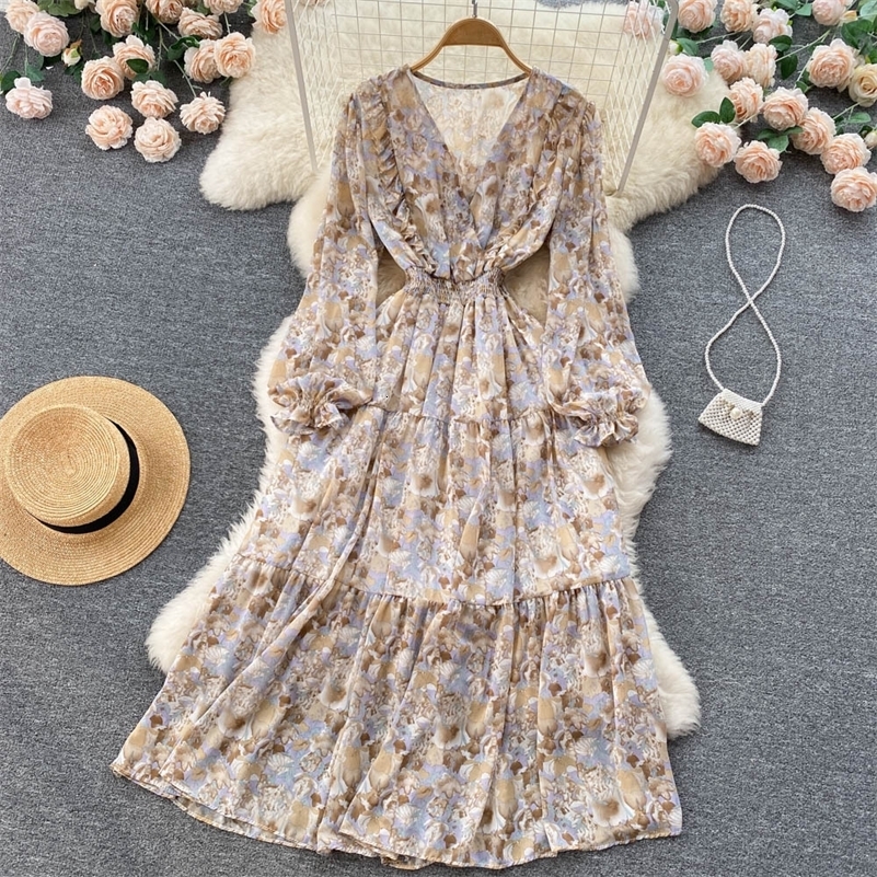 Autumn Style Fairy Tale Long Skirt Bubble Sleeve Stand Collar Lace Trim Floral Print Chiffon Dress Slimming A- Line Dress 250326