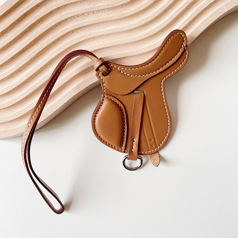 Designer Bag charms Lambskin Saddle Bag Charm Fashionable and High-end Genuine Leather Pendant Handmade Accessory