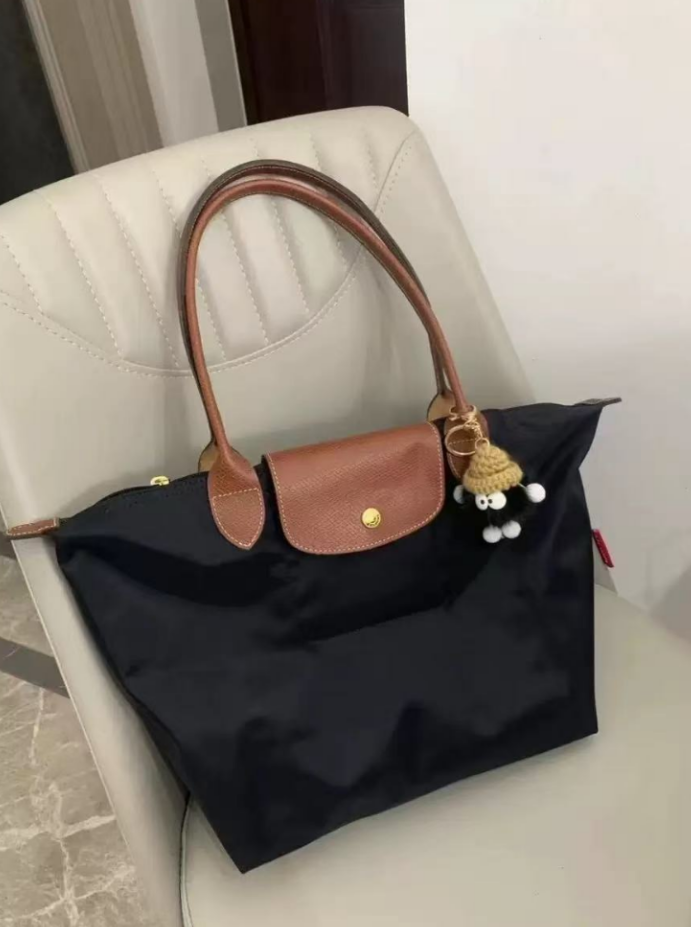 2025 Designer Bags Tote Bag Branded Handbag Laptop Beach Travel Nylon Shoulder Casual Canvas Mommy Shopping Big champes Capacity Waterproof Advanced version