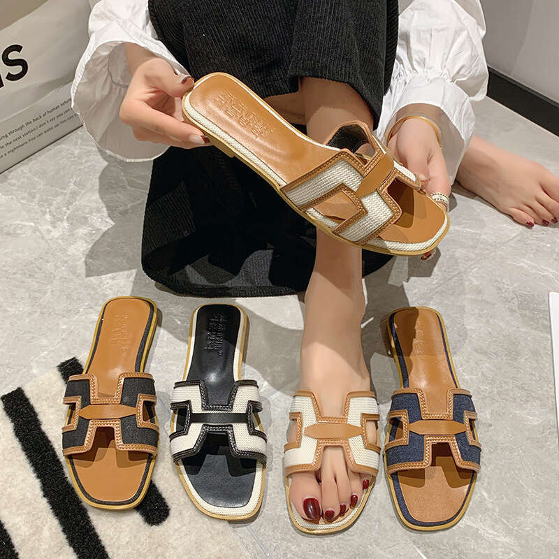 Soft Sole Women's 2023 Summer Flat Slippers Outdoor Fashion Color-Block Beach Casual One-Word Sandals