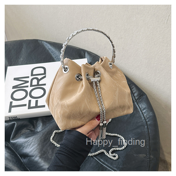 New Chain Solid Color Drawstring Bag Womens Fashion Trend Bucket Style PU Shoulder Crossbody Handbag