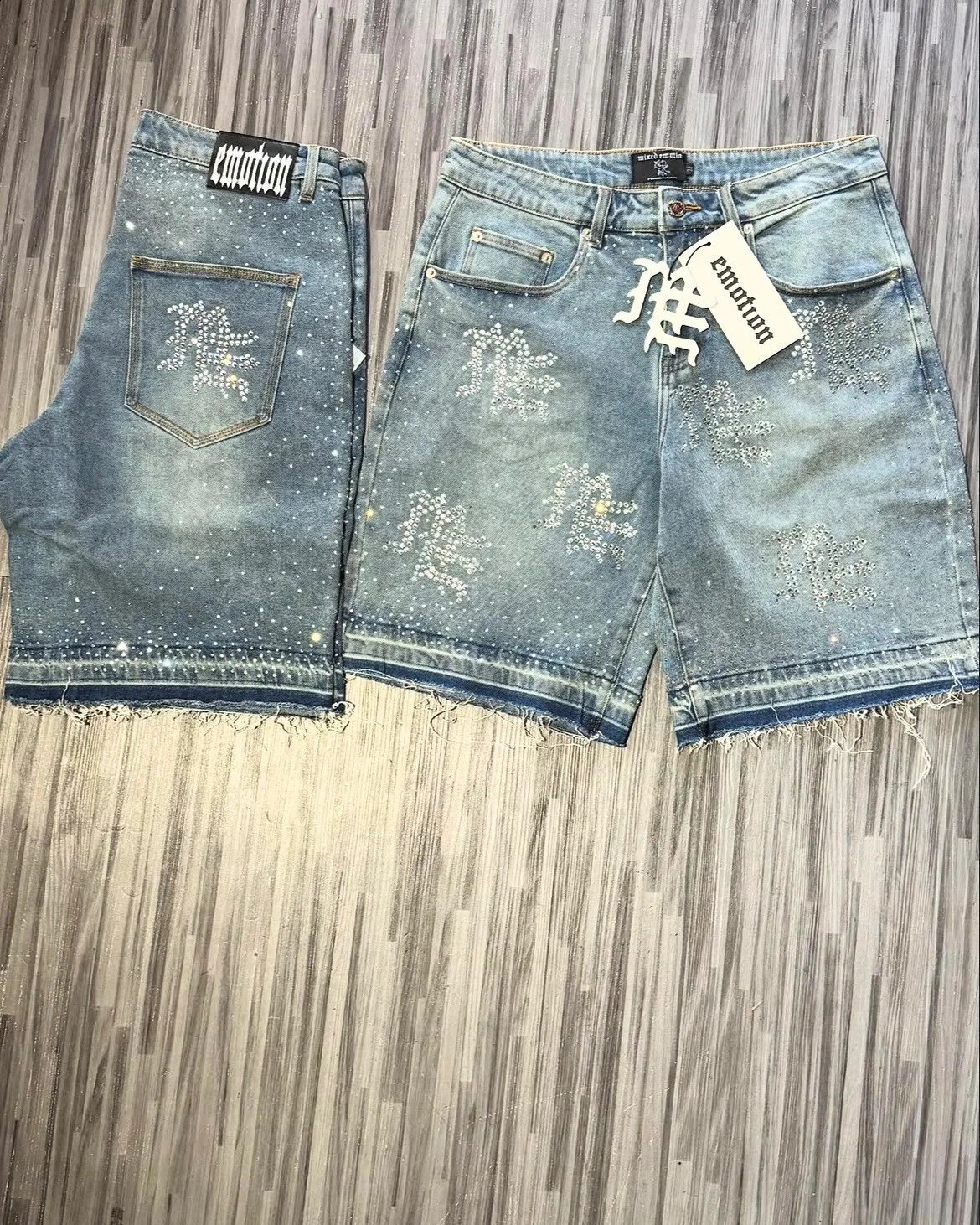 Retro Studded Lettering Denim Shorts Y2K Jeans for Mens and Womens Hip Hop Vintage Washed Blue Baggy Over The Knee Pants 250820