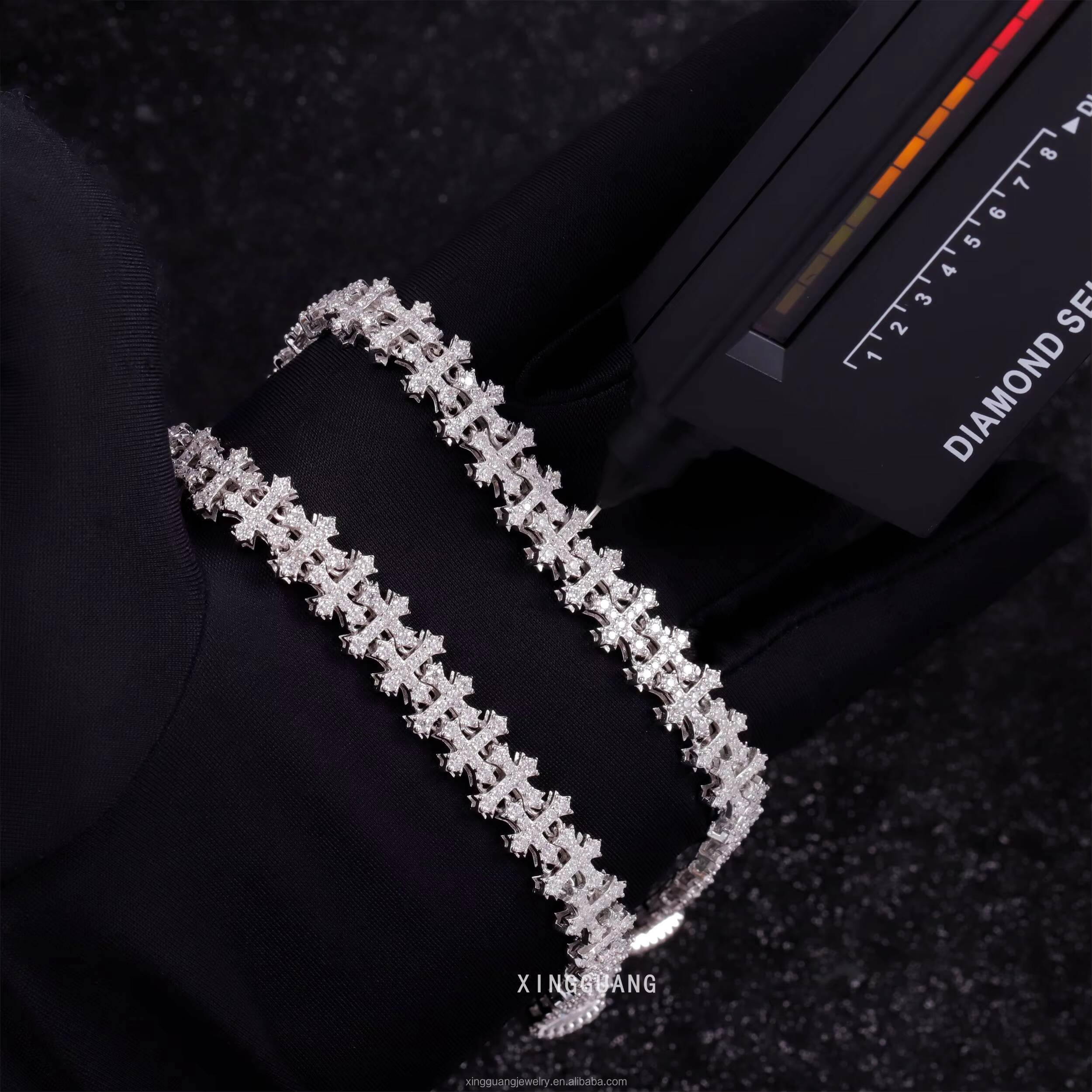 Fashion Best Selling Prong Setting 18k White Gold Plated Iced Out Jewelry Moissanite Diamond Hip Hop Cross Cuban Link Bracelet