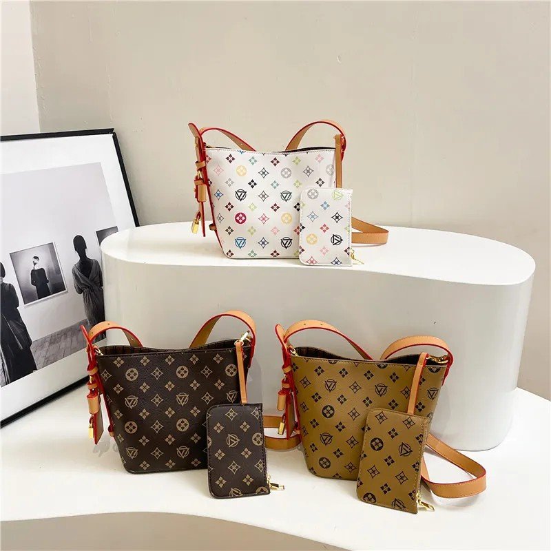 Designer Bags Luxury Bags Shoulder Handbags Ladies Handbags Tote Bags Capacity Crossbody Purse Designer 2025 New High Quality Large Leather Shopping B