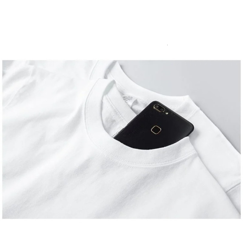 BIG LIP Y2K MOUTH RETRO HIP HOP GRAPHIC TEE American Band Singer T-shirt Men Fashion Street Rock Short-sleeved Women Top 250821