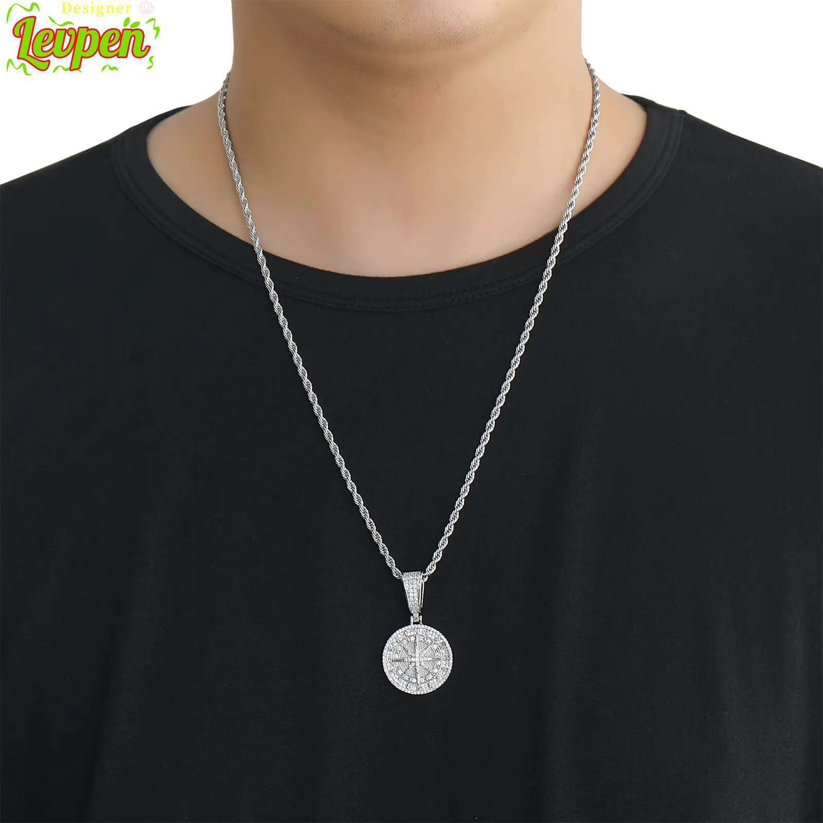 Designer LevpeIced Hip Hop Out Moissanite Diamond Compass Pendant Necklace for Men and Women Pendant Fashion Jewelry OACOCANecklace
