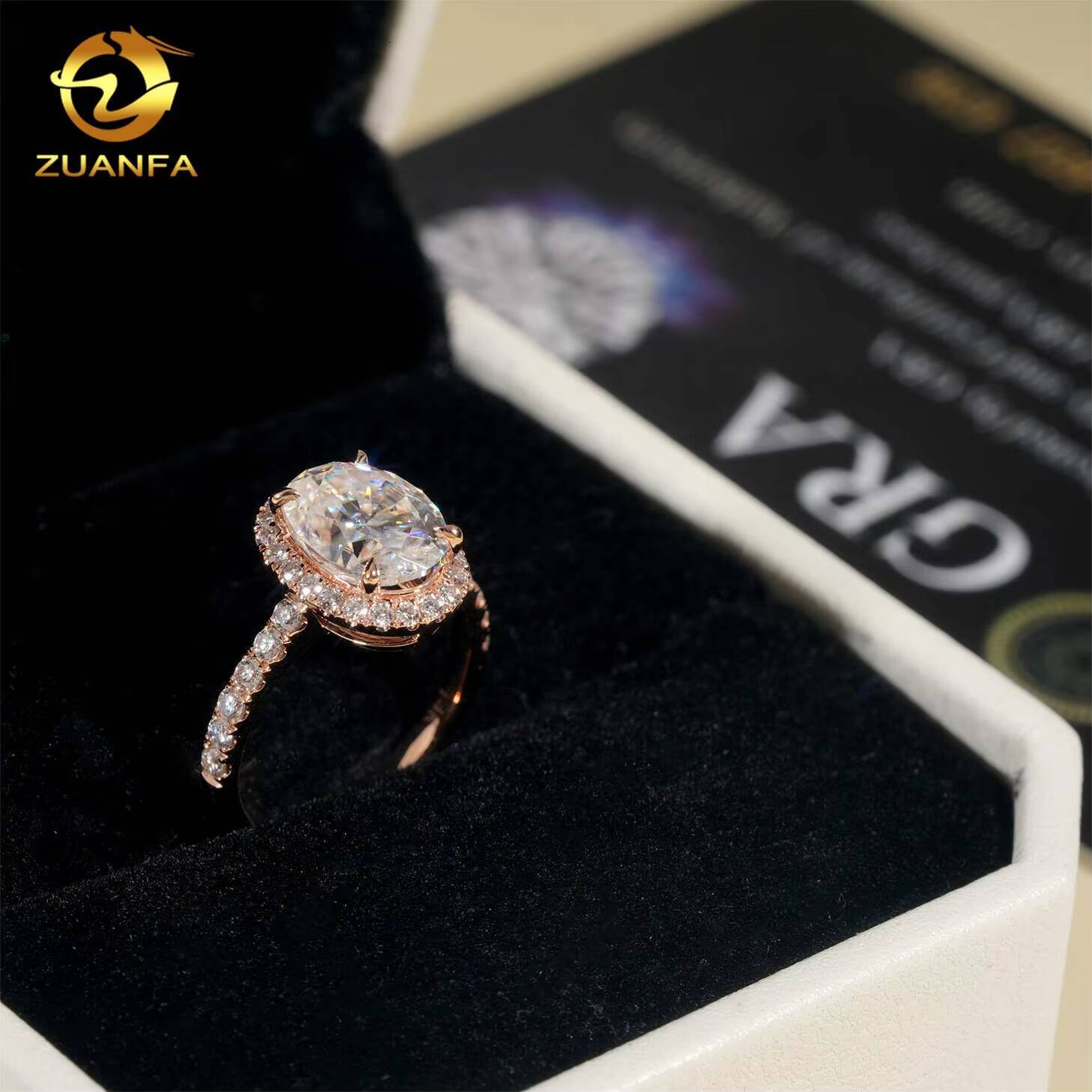 Hot Sale 1.5ct Halo Design 14k Rose Gold Moissanite Oval Diamond Engagement Ring for Wedding