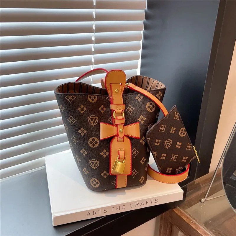 Designer Bags Luxury Bags Shoulder Handbags Ladies Handbags Tote Bags Capacity Crossbody Purse Designer 2025 New High Quality Large Leather Shopping B