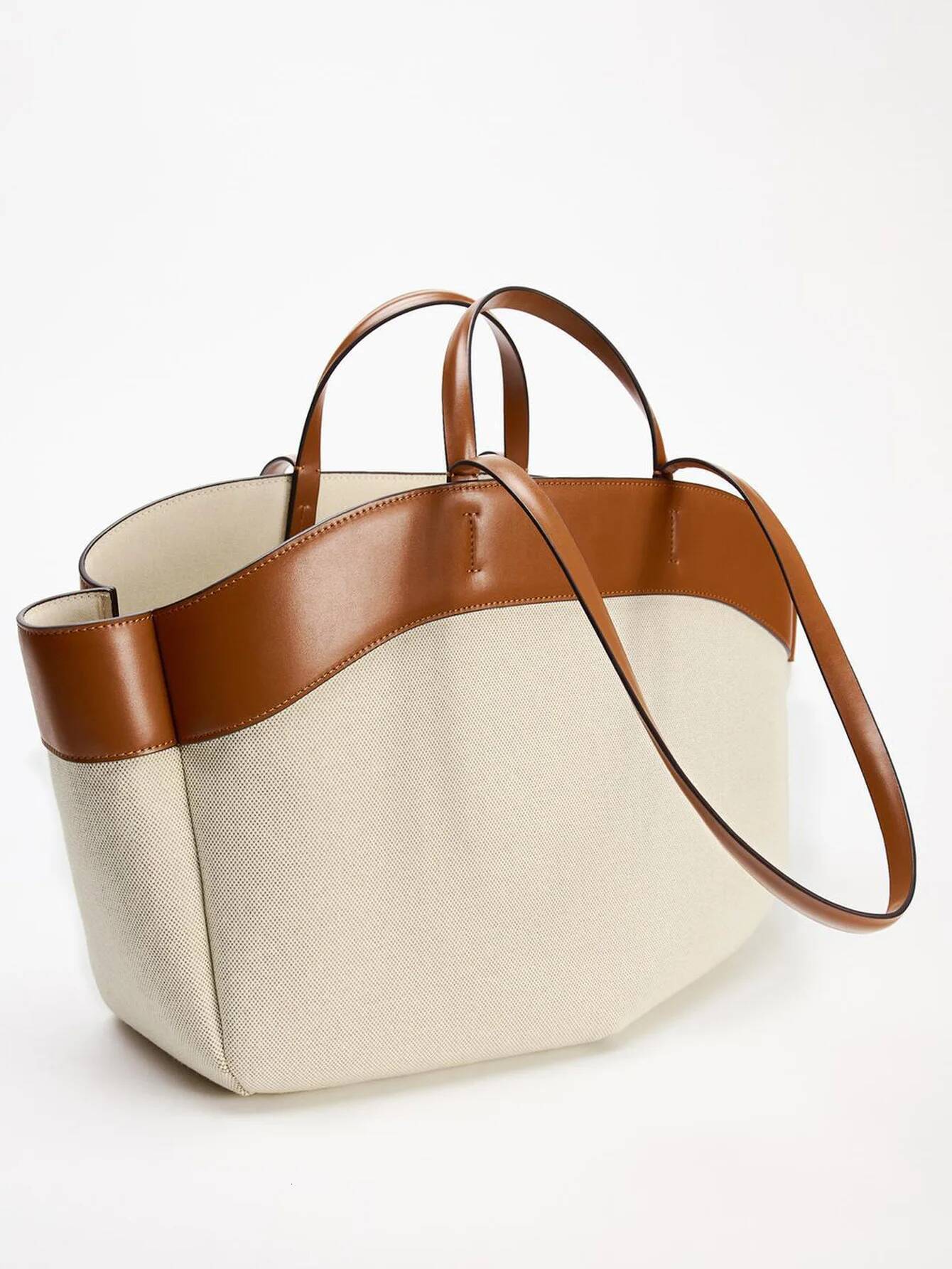 Autumn New Women s Crossbody Bag Canvas Bag New Fashion Splicing Large Capacity Commuting Shopping Bag Handheld Women s Shoulder Bag Autumn New Design