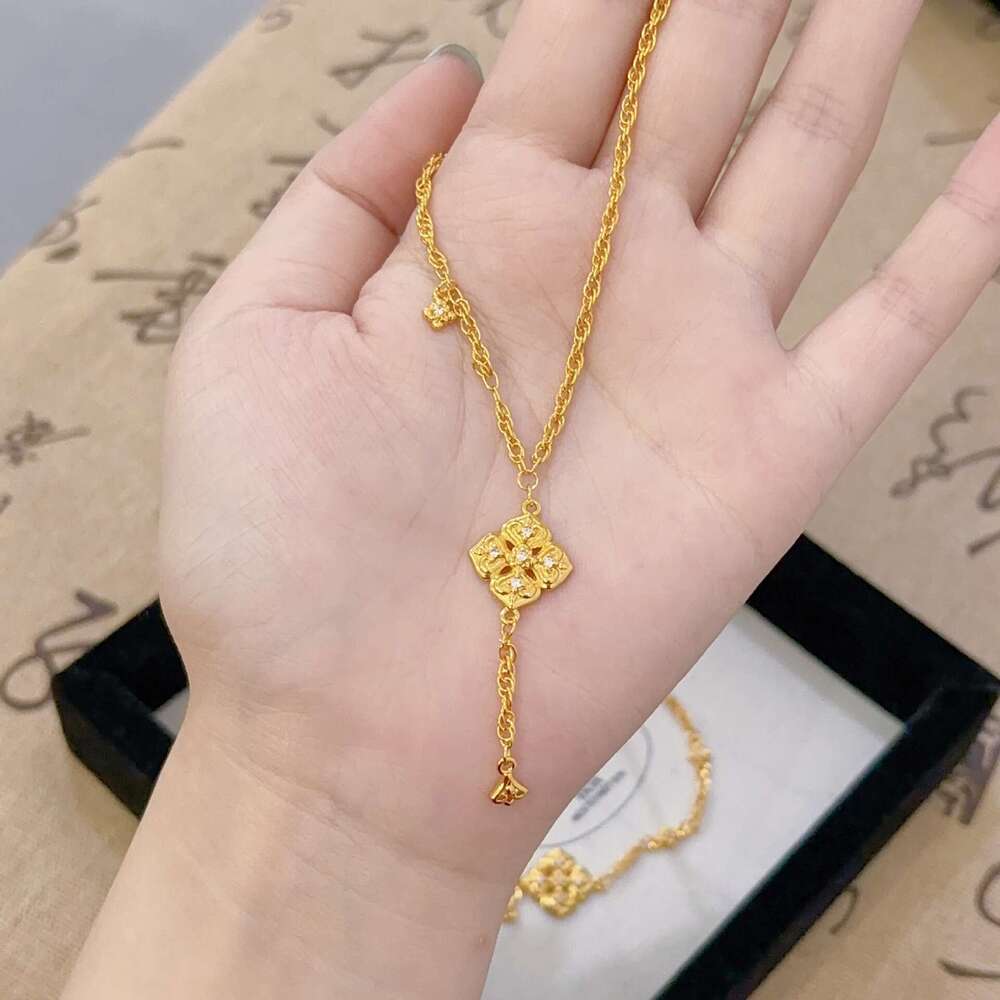 New Style Color National Charm Pointed Dia Square Harmony Necklace Bracelet Earrings Set Fashionable Versatile Elegant High-end Feel