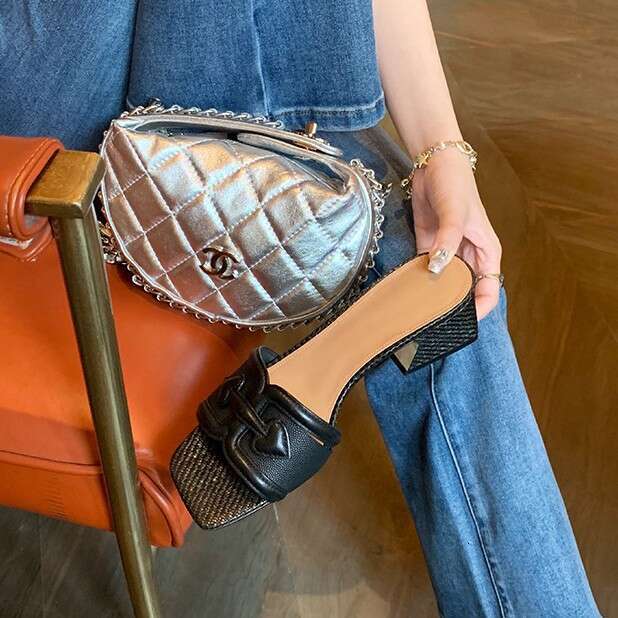 Cowhide Version ~ New Thick Heel Woven Slippers for Women, Summer Fashion Beach Shoes, Half Slippers, French Style Evening Breeze Sandals