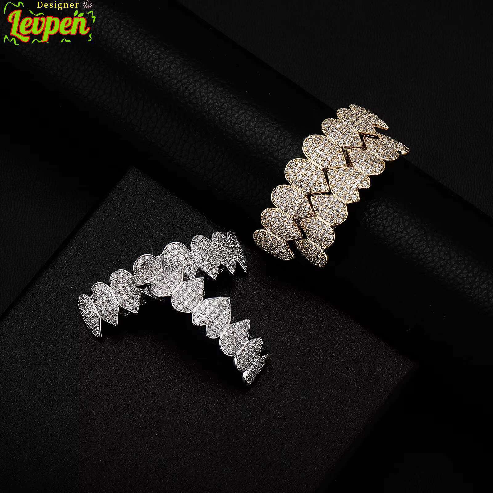 Heart Gold Plated Top Diamond Bottom Teeth Grillz Set Cubic Zirconia Punk Teeth Mouth GrillzOACOCA