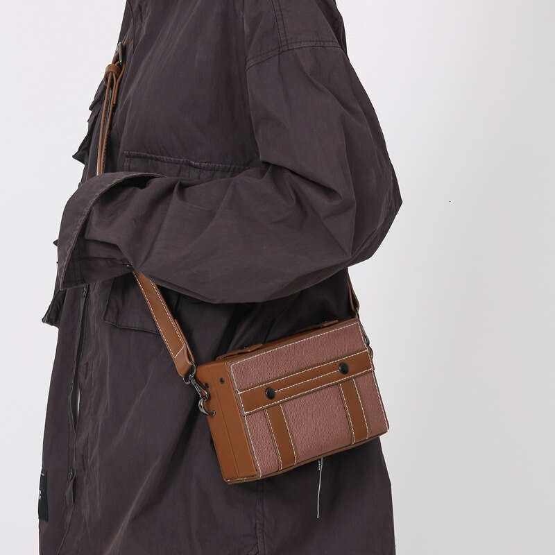 Box Men's New Cool Small Square Fashionable Casual Styling Personalized Trendy Brand Mobile Phone Crossbody Bag