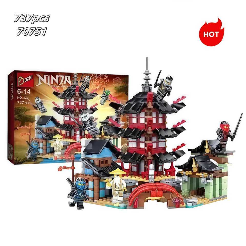 70751 Phantom Ninja Small Temple Eastern Architecture Flagship Set 737 pieces including a collection of building blocks for boys L250821