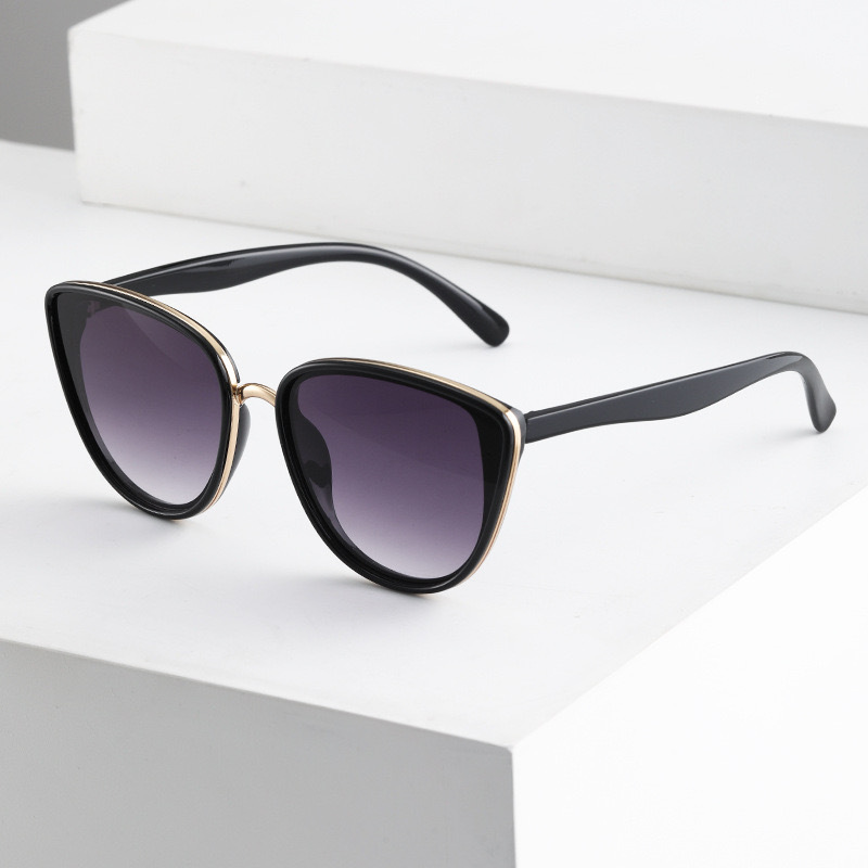 Designer Sunglasses For Women Men Cat Eye Sunglasses Fashion Classic Sunglasses Luxury Polarized Goggle Pilot PC Frame Oversized UV400 Eyewear S8801