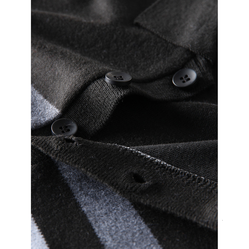 Men's Sports Casual Shirt - Breathable Knitted Short Sleeve Top with Black White Contrast Collar, Suitable for Outdoor Hiking, Fitness, and Daily