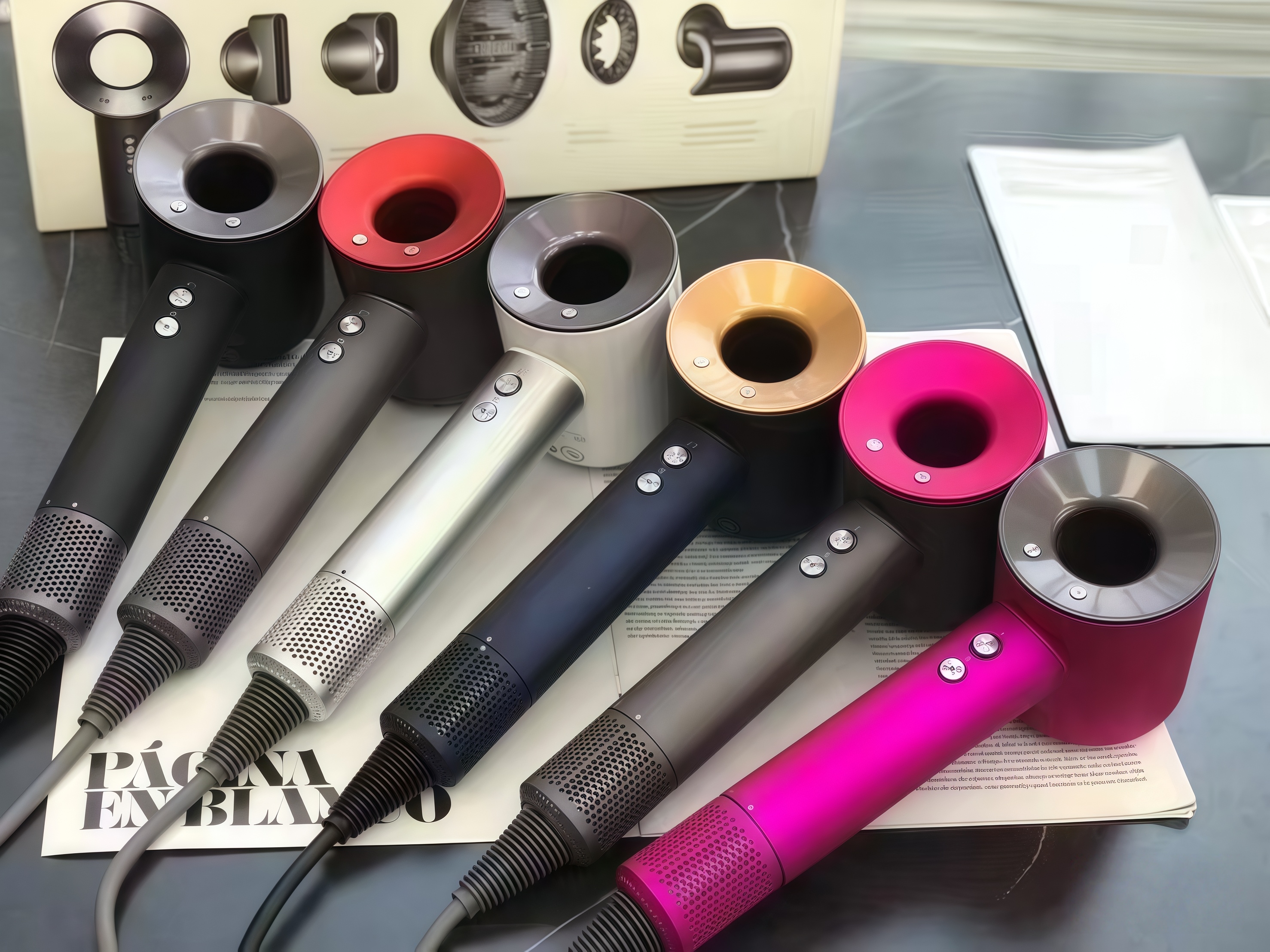 Hair dryer 5 in 1 Professional negative ion leafless hair care dryer to reduce frizzy hair Powerful hot and cold air constant temperature hair salon hair dryer