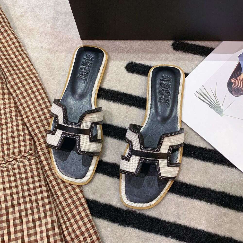 Soft Sole Women's 2023 Summer Flat Slippers Outdoor Fashion Color-Block Beach Casual One-Word Sandals