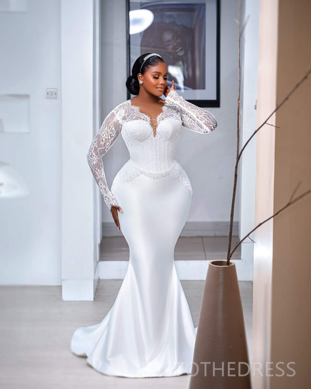 Plus Size Off White Aso Ebi African Wedding Dress Bridal Gown For Bride Mermaid Wedding Gowns Sheer Neck Long Sleeves Beaded Lace Rhinestones Bridal D