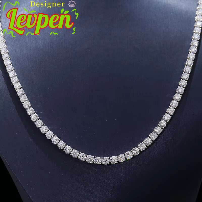 Designer LevpeFine Jewelry Moissanite Tennis Chain Pass Diamond Tester Round Cut VVS Moissanite Stone Tennis Necklace 925 Sterling Silver OACOCANeckla
