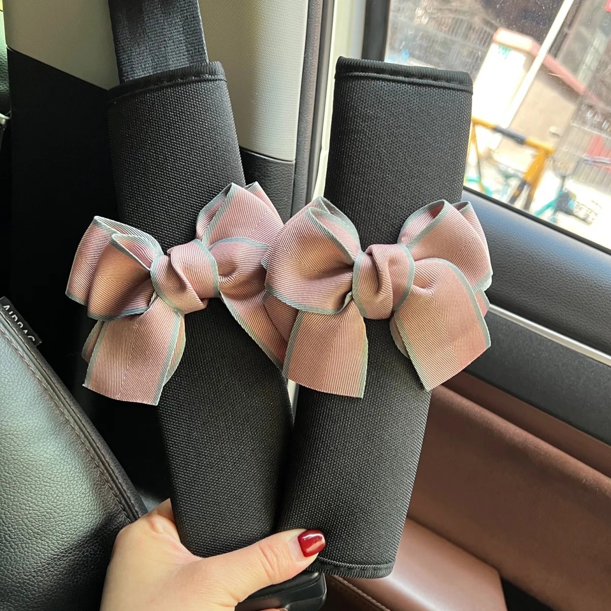 Luxury Designer Leather Car Seat Belt Shoulder Cover Cute Goddess Car Interior Decoration Seat Belt Protective Cover Four Seasons Universal Extension