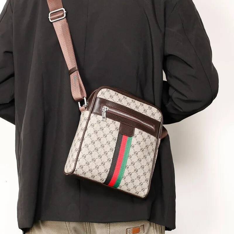 Luxury Design Mens Crossbody Bags Fashion Plaid Letter Printed Crossbody Bag Men Square Shoulder Bag Male Sling Messenger Bag