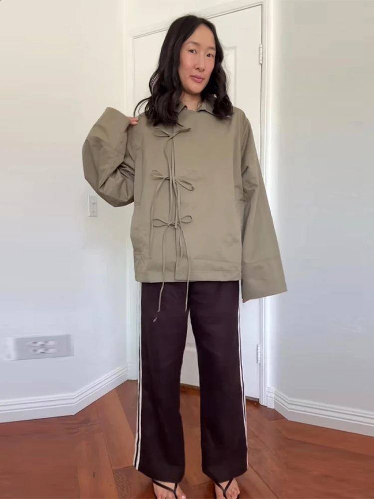 Retro Lapel Plaid Reversible Trenches Women 2025 Casual Loose Single Breasted Lace Up Jackets Female Chic Street Office Outwear 250821