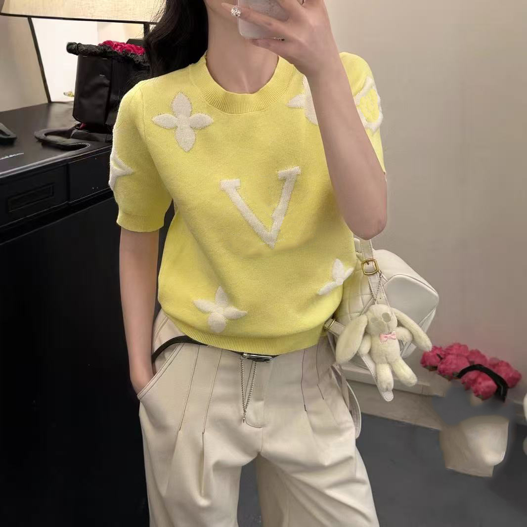 Amiity Sweater Fashion men's and women's wear designer shirt knitted sweater embroidered heart solid color big love crewneck long sleeve knitted pullover 88