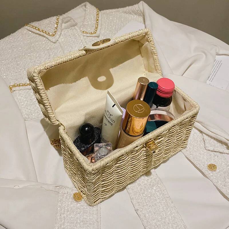 Autumn New Women s Crossbody Bag Women s Shoulder Bag Handbag Rattan Woven Crossbody Bag Women s Fashionable Travel Beach Bag Autumn New Designer Bag