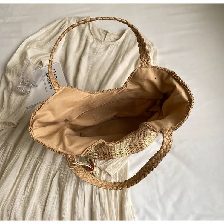 Autumn New Women s Crossbody Bag Casual Grass Woven Women s Large Capacity New Single Shoulder Commuting Woven Bag Beach Bag Autumn New Designer Bag