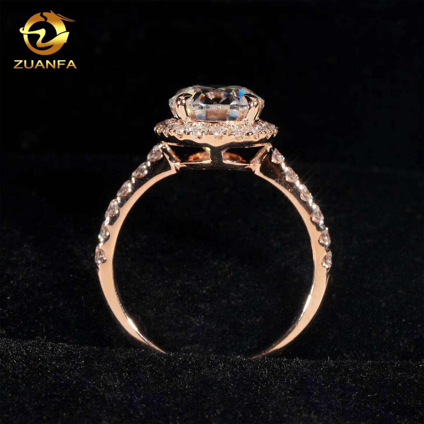 Hot Sale 1.5ct Halo Design 14k Rose Gold Moissanite Oval Diamond Engagement Ring for Wedding