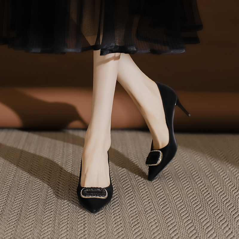 YUANLITONG Pleat Decoration Heels Black Cat Women's Leisure Gentle High Heel Fashion Designer Style Shoes Party