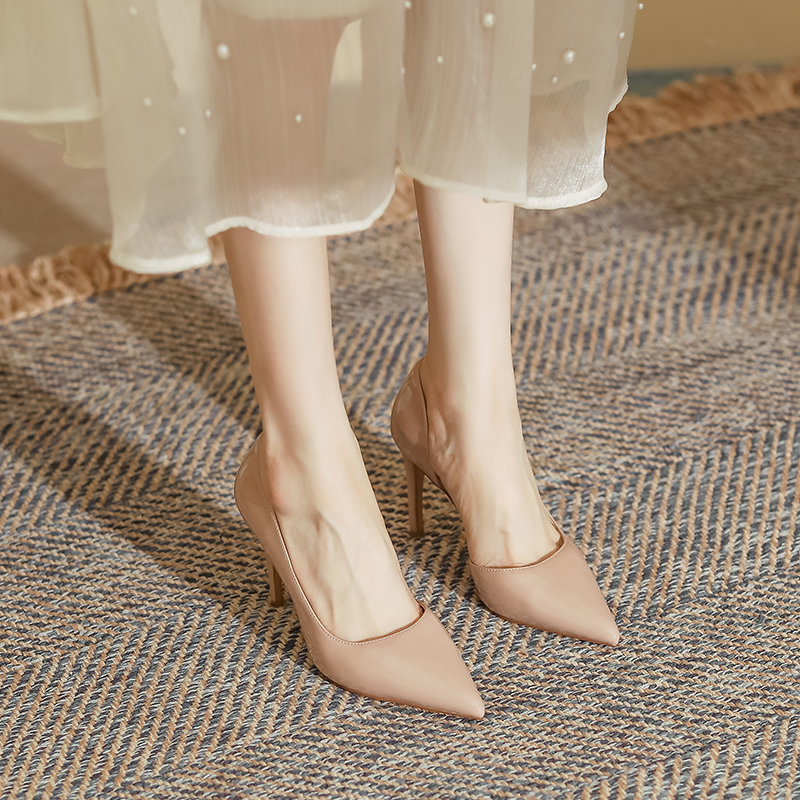 Stylish Nude Patent Leather Pointed Toe High Heels 2025 fashion Shoes Pink Color