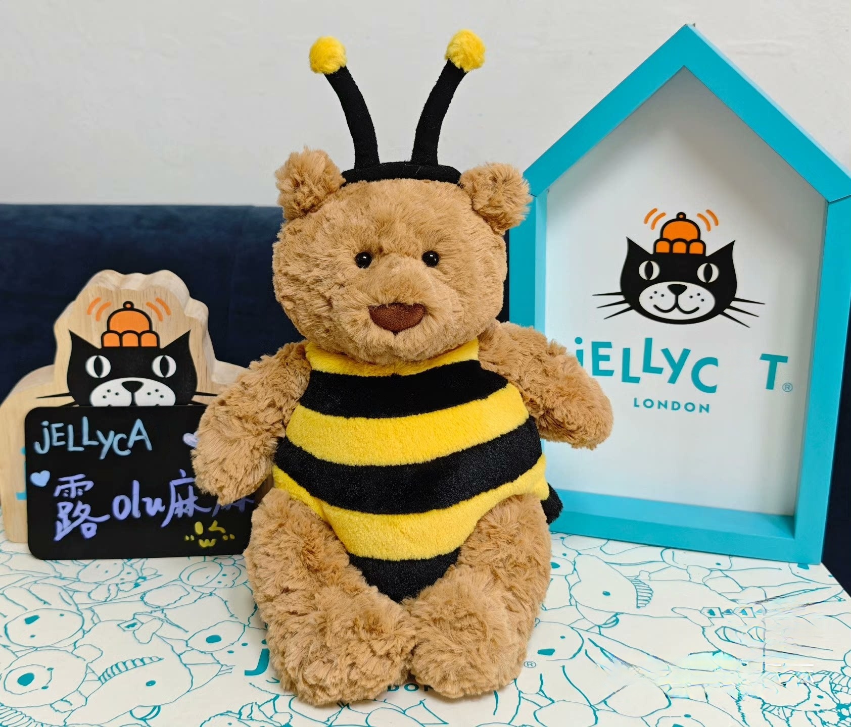 Dolls Jelly cat Plush Children's 1 plush 2 toys Bathrobe Outfit Stuffed Toy Bartholomew Bear 'Bumblebee' Soothing the Doll GiftsJelly Cat