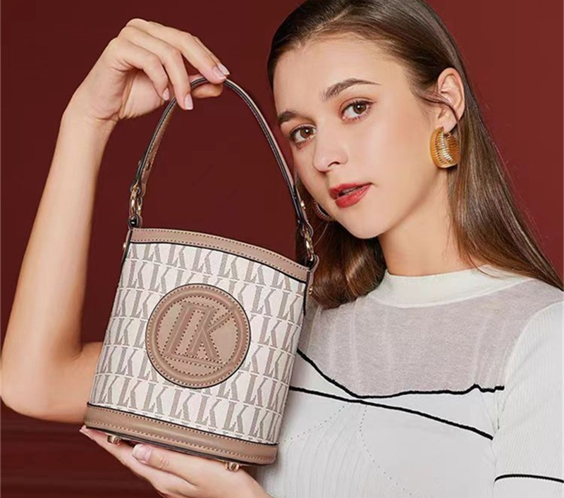 LORDLY KNACK designer bag light luxury genuine leather casual bucket bag high-quality vintage shoulder bag for woman