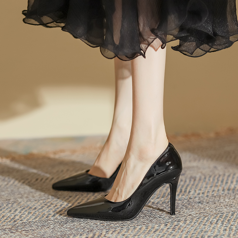 Stylish Nude Patent Leather Pointed Toe High Heels 2025 fashion Shoes