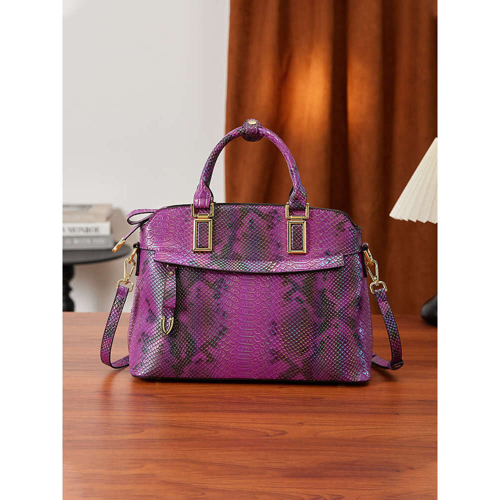 MKF Luxurys Designers Crossbody Bag Pochette Metis Women Handbag Messenger Bags Oxidizing Leather Elegant Shoulder Bags Purse Crossbody Bag