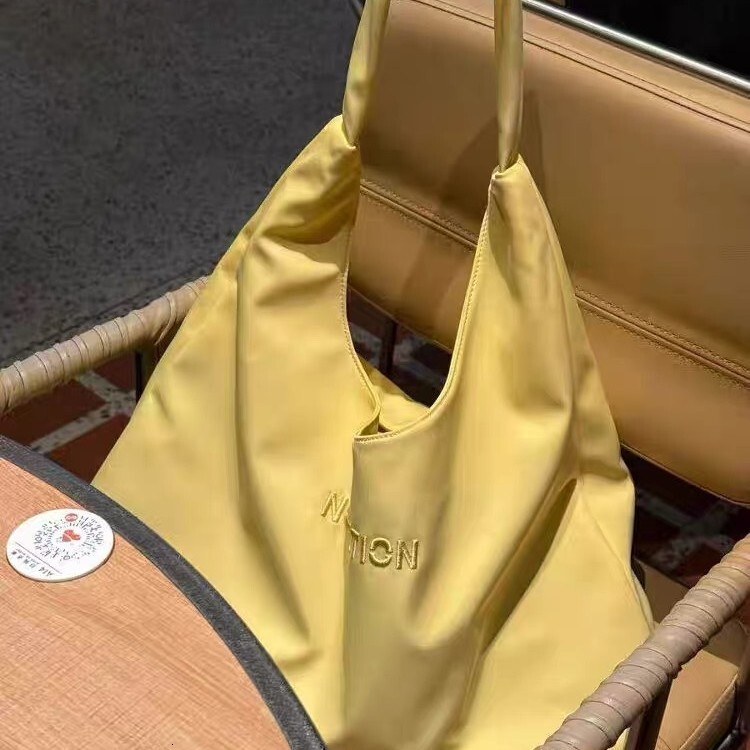 Designer Bag Yellow Nylon Canvas Bag For Women 2025 New Luxury Bag Free Delivery To Your Door Large Capacity Shoulder Tote Bag Korean Style Versatile 
