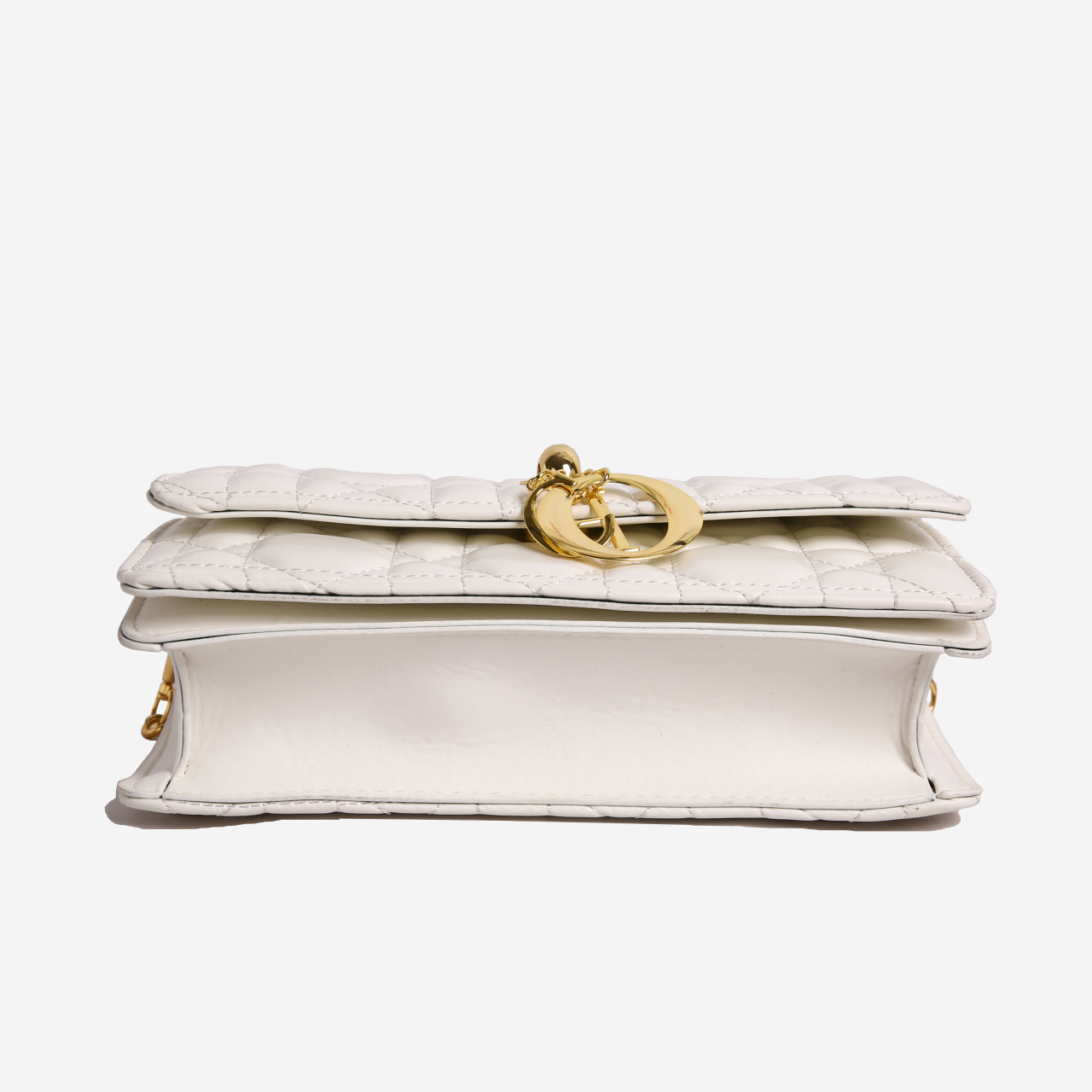 Genuine leather women's handbag original fashion leather embellishment embossed letter design, simple casual backpack, simple leather bag 2025 mo